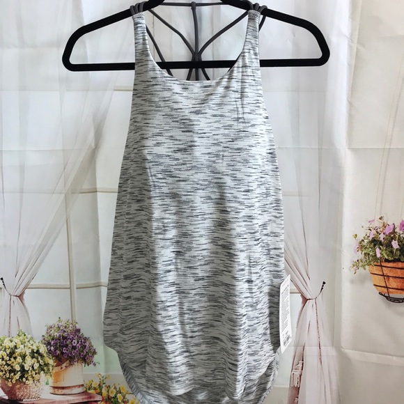 NWT DKCA TIGER LULULEMON RAISE THE BARRE TANK - 10 - Picture 4 of 8